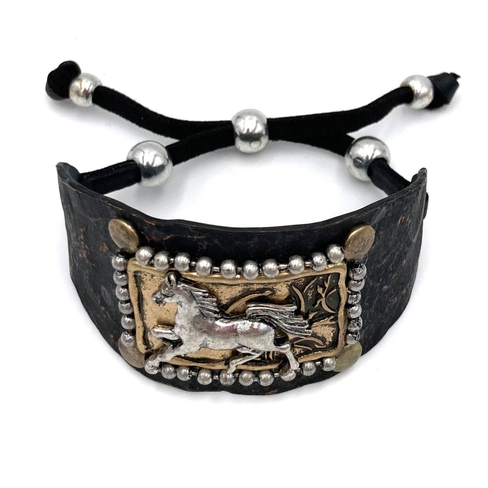 NWT Black And Gold Horse Cantering Western Bracelet Cuff
